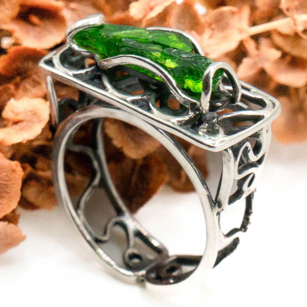 Каблучка з хромдіопсидом — ручна робота Komarov Jewelry