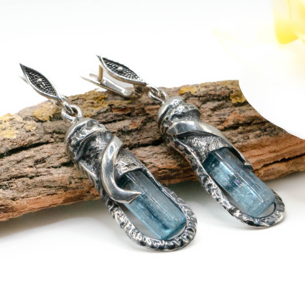 Сережки з аквамарином — авторська ювелірна робота Komarov Jewelry
