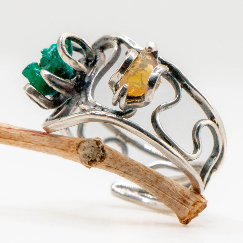 Срібна каблучка з опалом та діоптазом. Авторська робота Komarov Jewelry