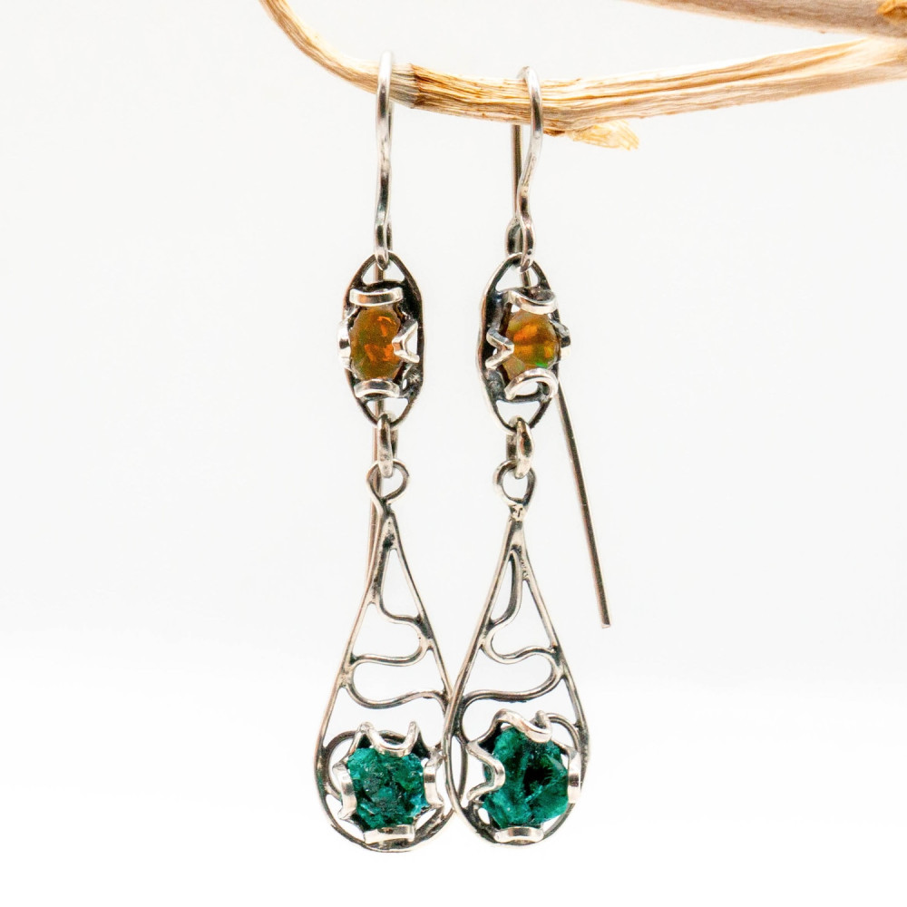 Довгі ажурні сережки з діоптазом та опалом. Авторська робота Komarov Jewelry