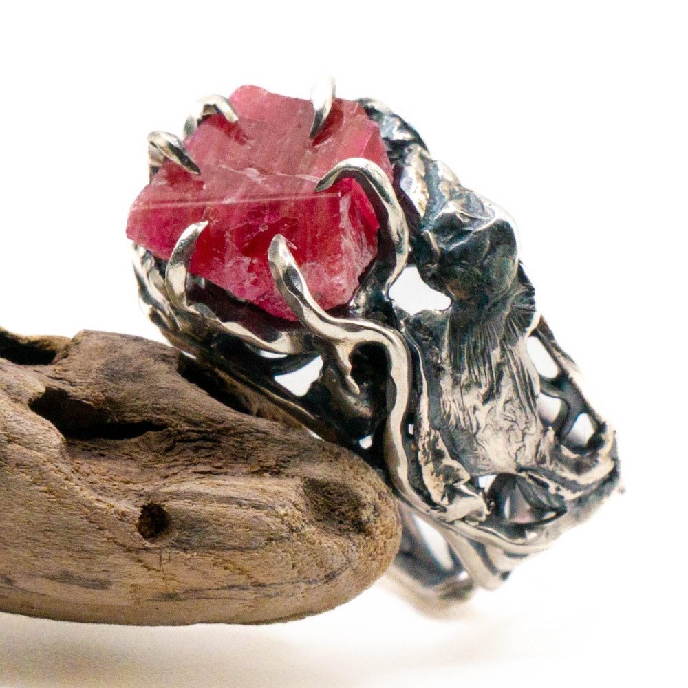 Срібний перстень із родохрозитом