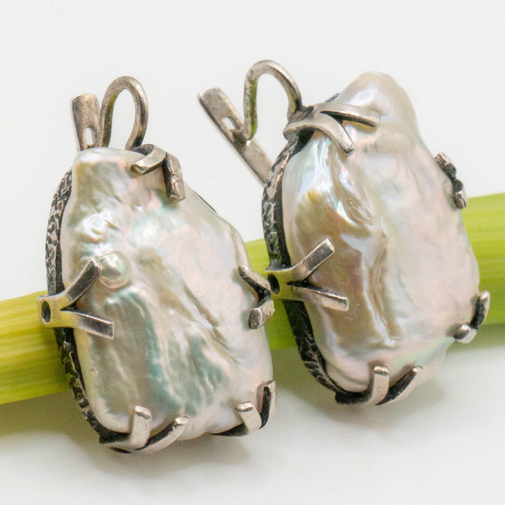 Срібні сережки з бароковим перлом — авторська робота Komarov Jewelry