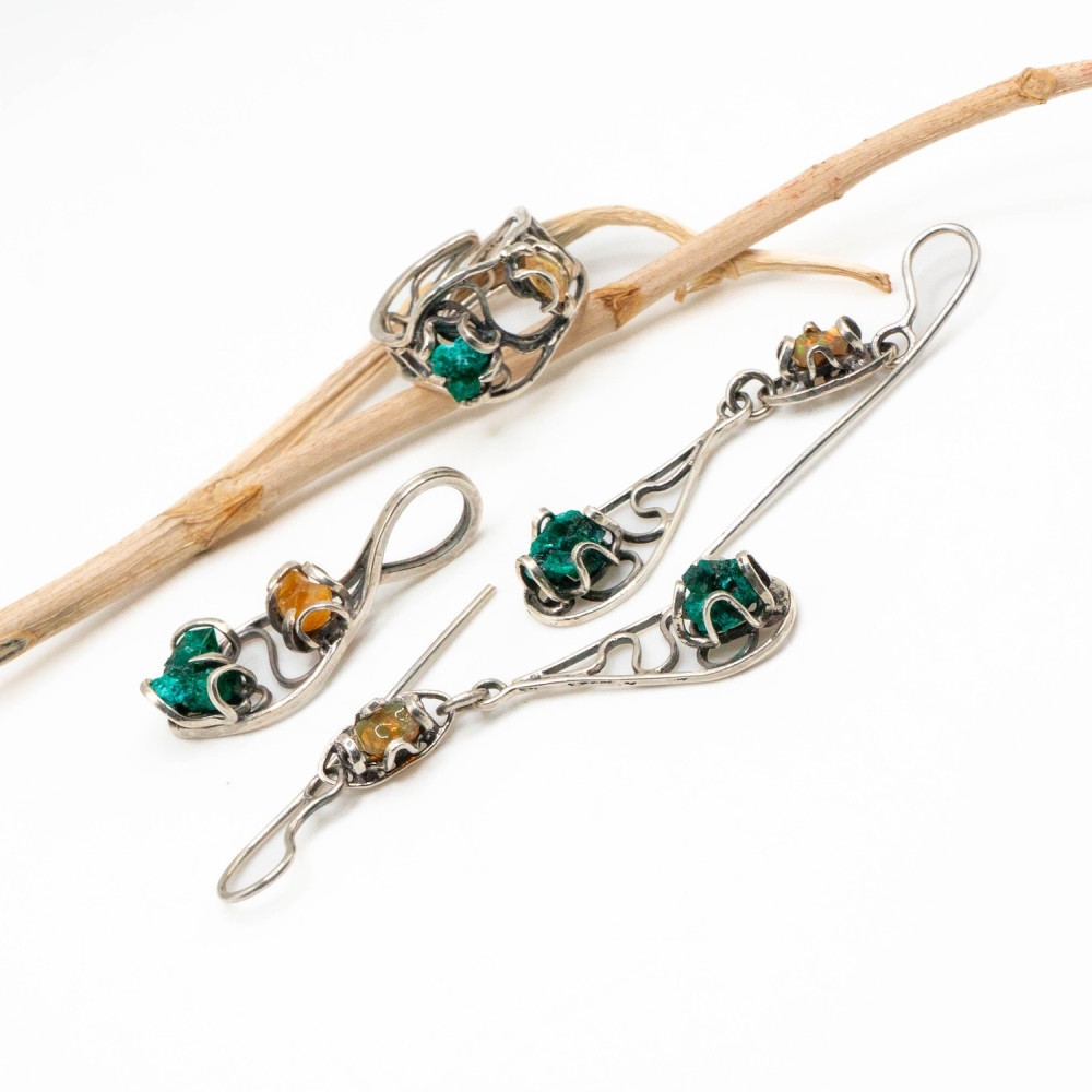 Комплект з опалом і діоптазом у сріблі — авторська робота