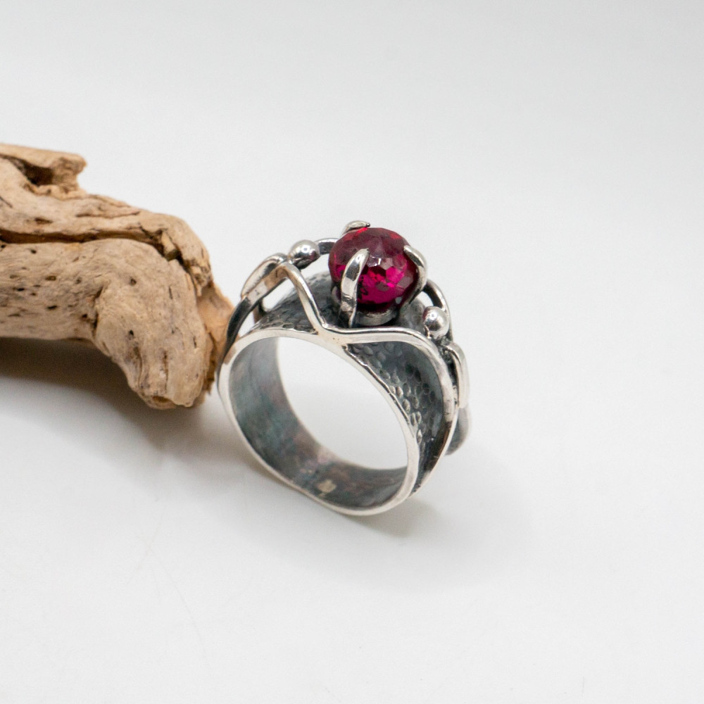 Каблучка зі шпінеллю — авторська робота Komarov Jewelry, Фото 7