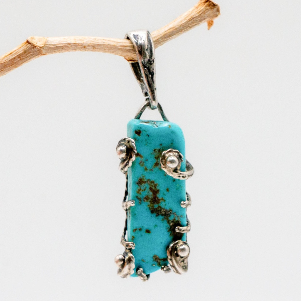 Срібний кулон із натуральною бірюзою