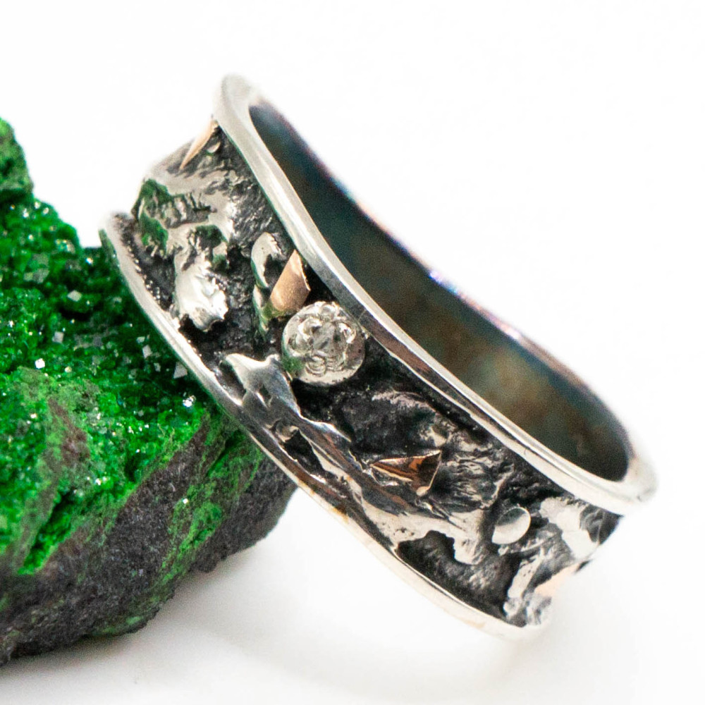 Чоловіча каблучка зі срібла з золотом і діамантами — авторська робота Komarov Jewelry