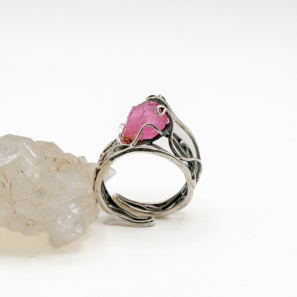 Каблучка з кристалом рожевого турмаліну — авторська прикраса ручної роботи, Фото 1
